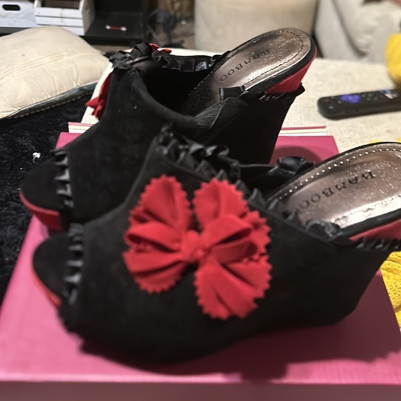 Ladies size seven and a half Bamboo babydoll shoes in perfect condition - Picture 2 of 4